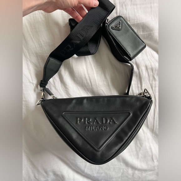 Prada Triangle leather shoulder bag (Grace Lux) authentic. - Picture 8 of 8